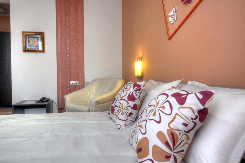 Family Hotel Mania Stara Zagora Phòng bức ảnh