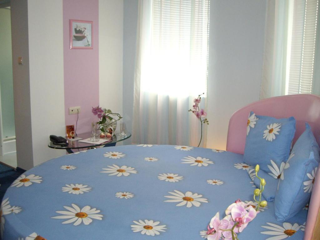 Family Hotel Mania Stara Zagora Phòng bức ảnh